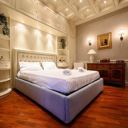 Апартаменты Toto E Peppino Family House Неаполь Экстерьер фото