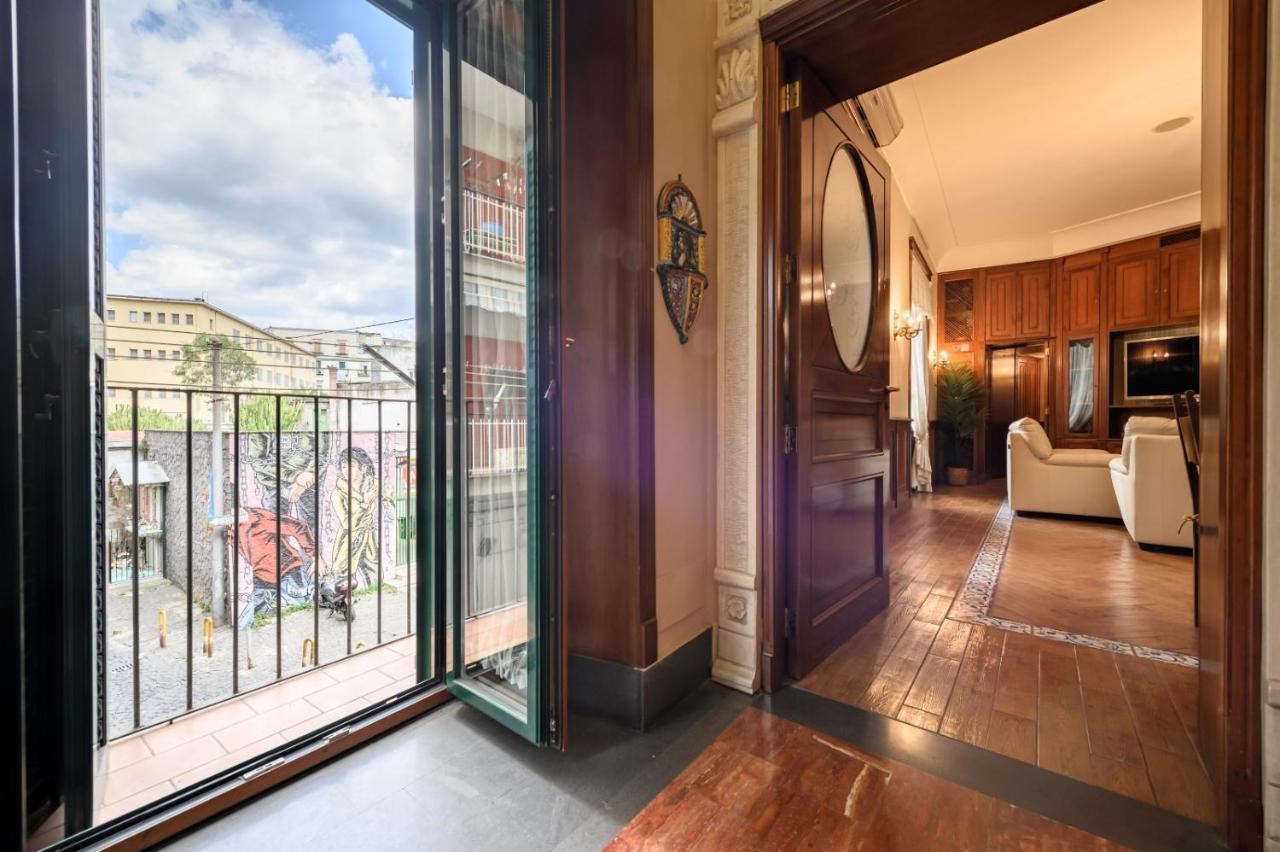Апартаменты Toto E Peppino Family House Неаполь Экстерьер фото